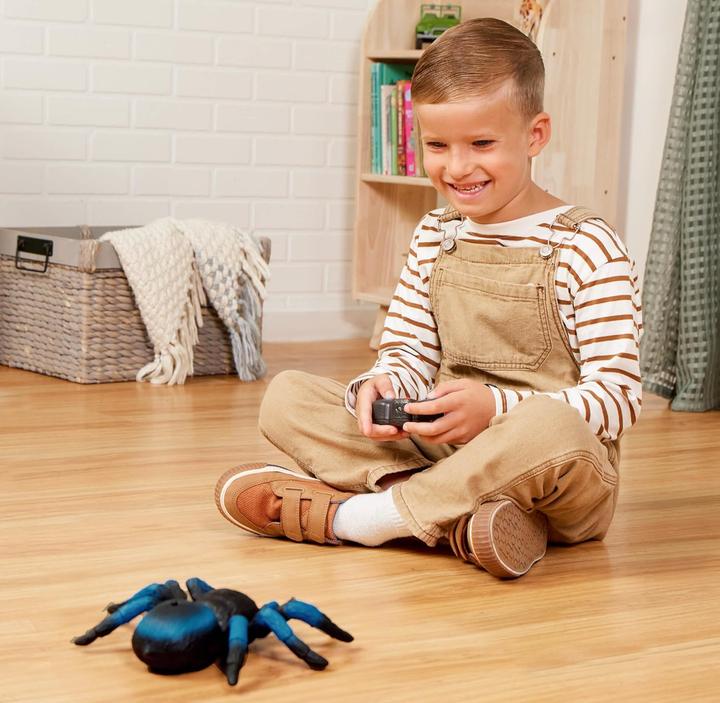 Produktbild Terra by Battat Ferngesteuerte Tarantel mit LED-Augen