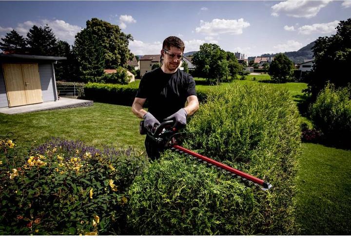 Actual product image Metabo HS 18 LTX 65 (Rechargeable battery operated)