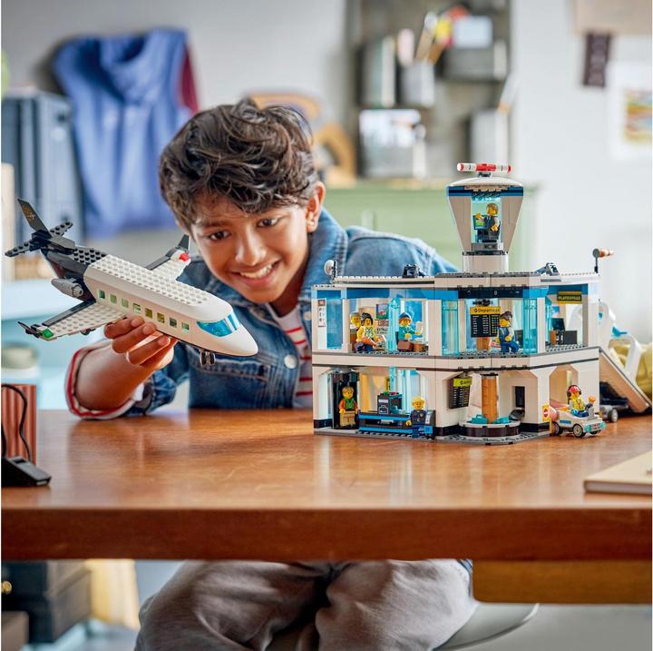 Image du produit LEGO Flughafen mit Flugzeug (60502, LEGO City)