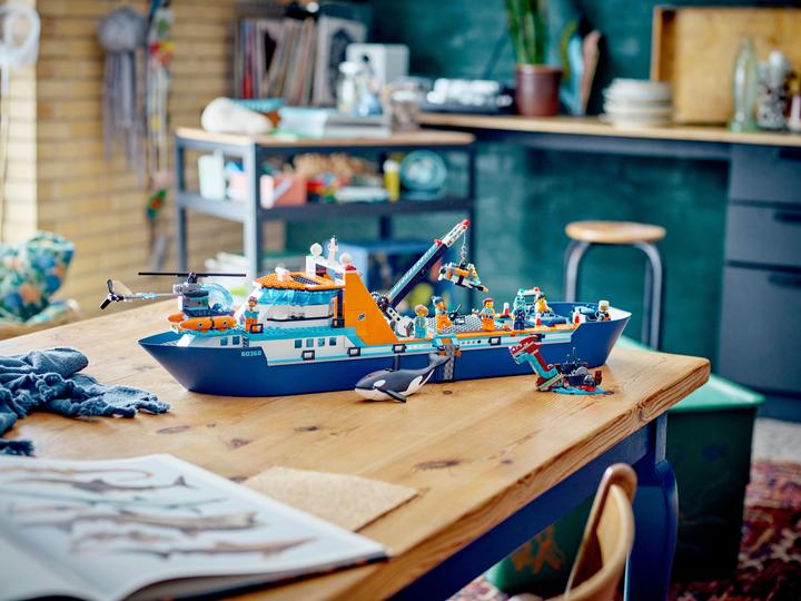 Image du produit LEGO Navire de recherche sur l'Arctique (60368, LEGO City)