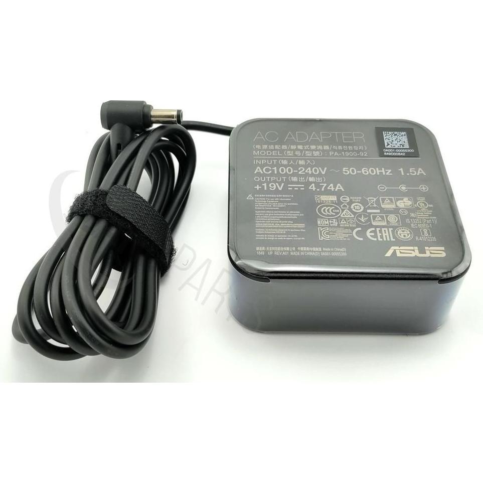 ASUS ADAPTER 90W 19V 3PIN 5.5PHI (90 W), Notebook Netzteil