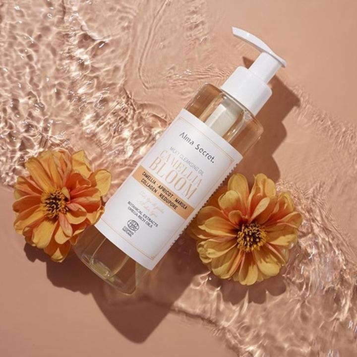 Actual product image Alma Secret Camellia Bloom Face Cleansing Oil with Vegan Collagen, Redupore, and Green Tea Extracts 200ml (Cleansing lotion, 200 ml)