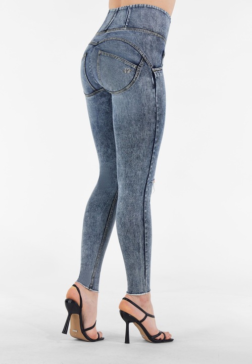 Washed Jeans - Yellow Seams