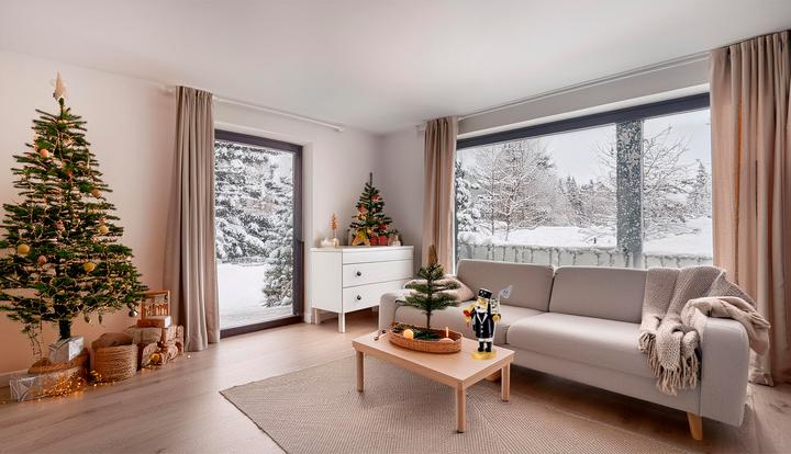 Actual product image Kaladia Räuchermännchen - "der Bergmann" mit Kerzenhalter