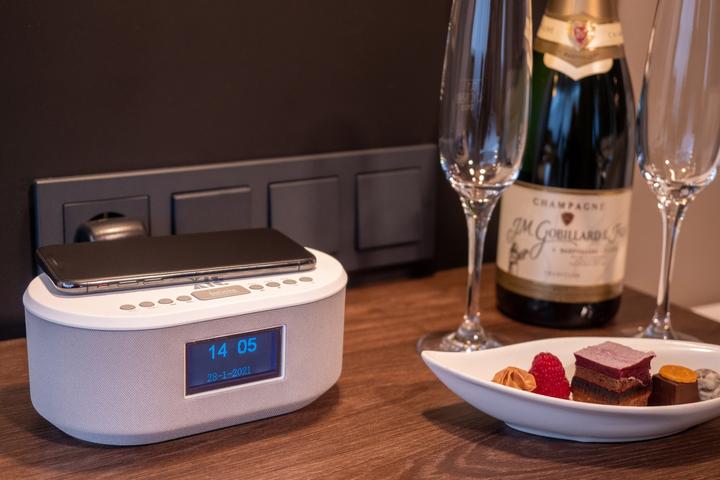 Immagine prodotto AIC Radiosveglia con radio digitale DAB+
