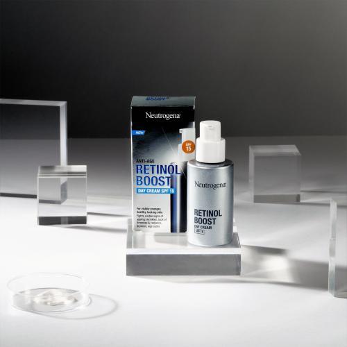 Actual product image Neutrogena Retinol Boost Day Cream (50 ml, Day cream, SPF 15)