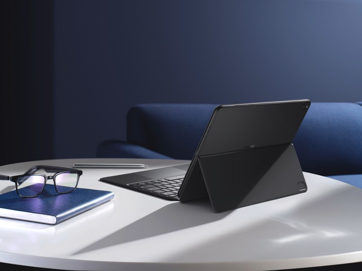 Produktbild Huawei MateBook E (12.50", 128 GB, Black, Grey)