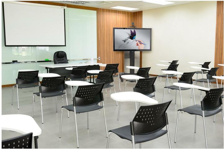 Immagine prodotto Peerless SR575E (75", 68 kg)