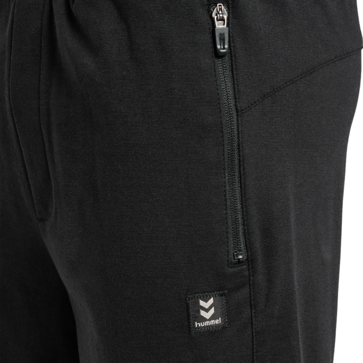 Actual product image hummel hmlMT INTERVAL SHORTS (M)