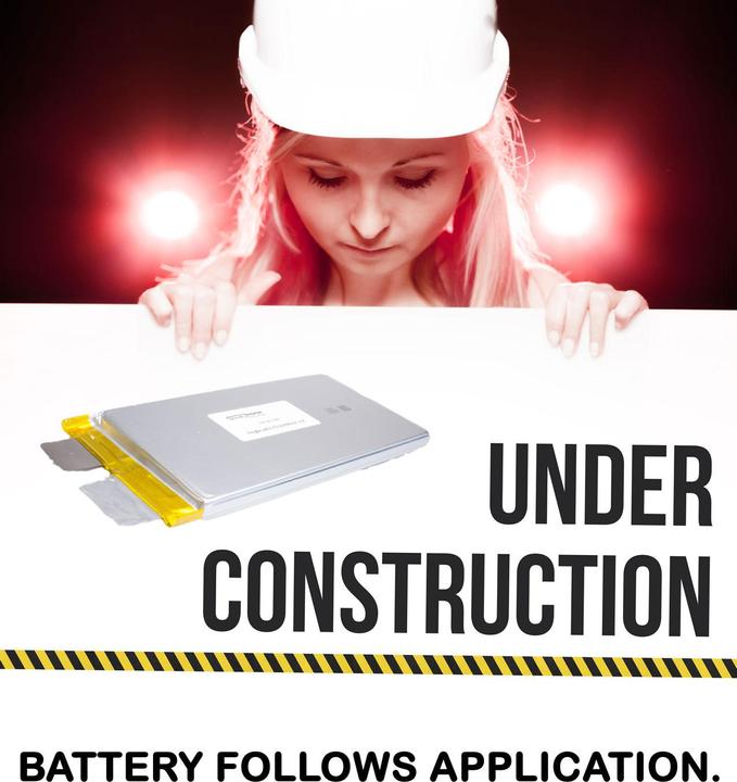 Swaytronic LiPo 14S1P 44.4V 22'000mAh 25C/50 QS8 (51.80 V, 22000 mAh)