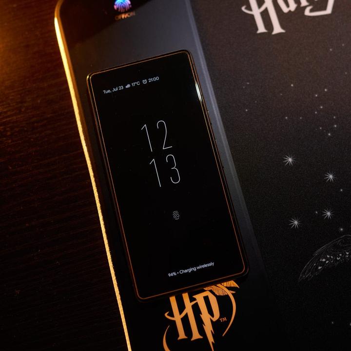 Productafbeelding Numskull Harry Potter - Oversize Gaming Mat & Mobile Charger (XXL)