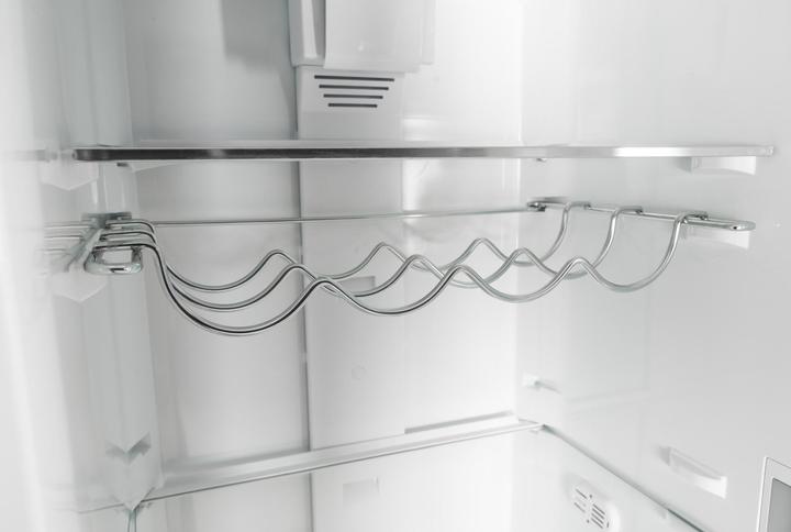 Actual product image Sharp SJ-LD300E00X-EU (294 l)