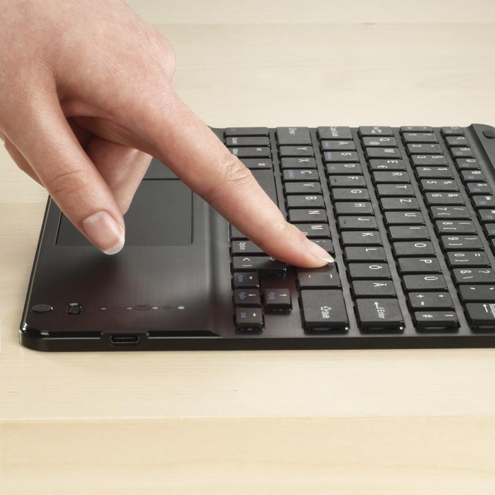 Actual product image Hama Premium" with keyboard for Apple iPad 10.9 (iPad 2022 (10th Gen))