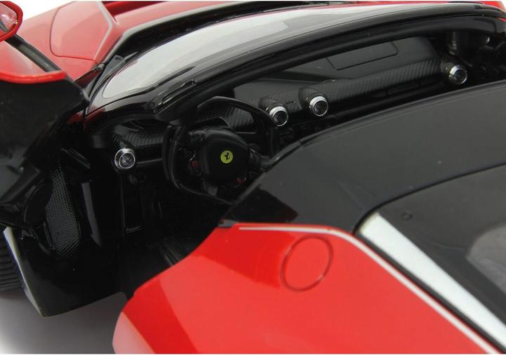Immagine prodotto Jamara 114 Ferrari LaFerrari Aperta modalità deriva