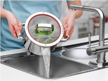 Produktbild WMF Kochtopf Bratentopf Induktion 20cm Glasdeckel 2,5l Function4 Edelstahl (20 cm, Bräter + Schmortopf, Edelstahl)