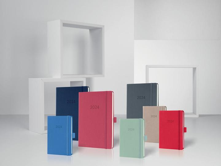 Immagine prodotto Sigel Calendario settimanale 2024 C2466 grigio scuro, 2S/1W, HC, A5 (A5, 1 settimana / 2 pagine)