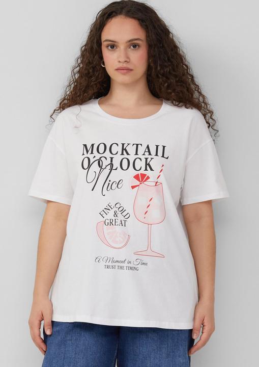 Immagine prodotto S.Oliver T-Shirt Baumwollshirt mit überschnittener Schulter und Frontprint (44)