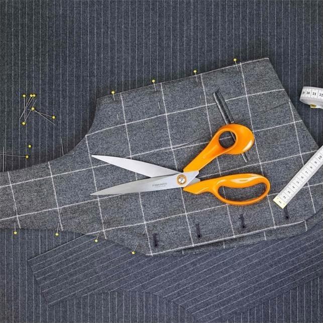 Actual product image Fiskars Professional cutter 27 cm (27 cm)