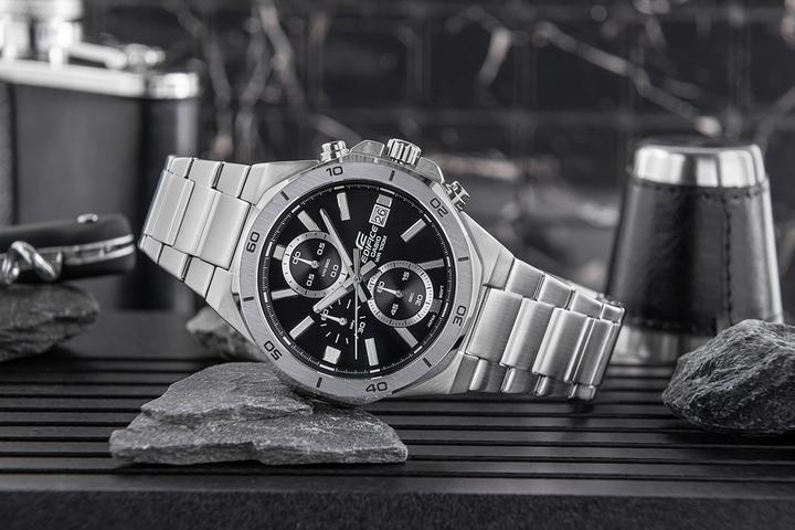 Produktbild Casio Edifice EFV-640D-1AVUEF (198) (Chronograph, 44 mm)