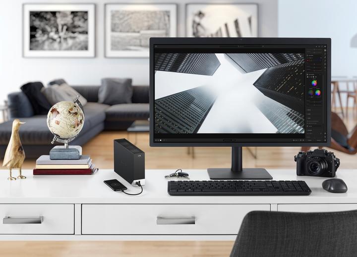 Actual product image Seagate One Touch Hub (18 TB)