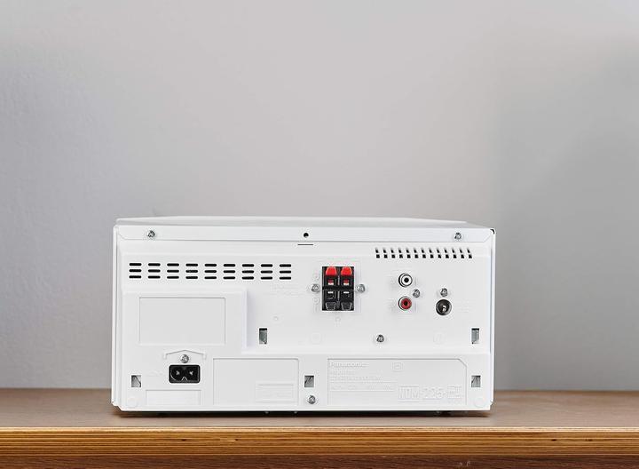 Immagine prodotto Panasonic SC-UX102 Mini impianto audio domestico 300 W Bianco (Lettore CD, Bluetooth, 2x 150 W)