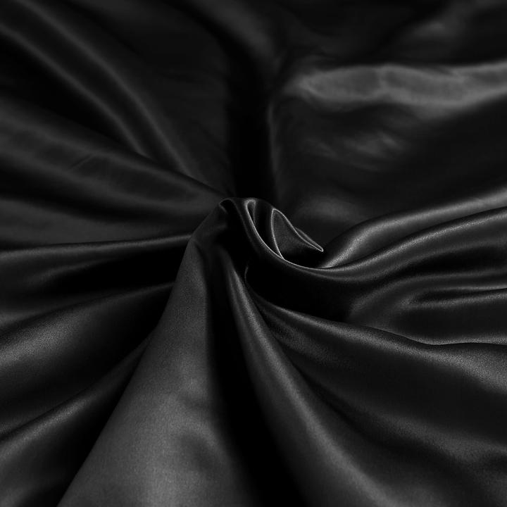 Actual product image Ailoria DREAM TOUCH Silk Blanket (135x200) (black) (Duvet cover, 135x200 cm)