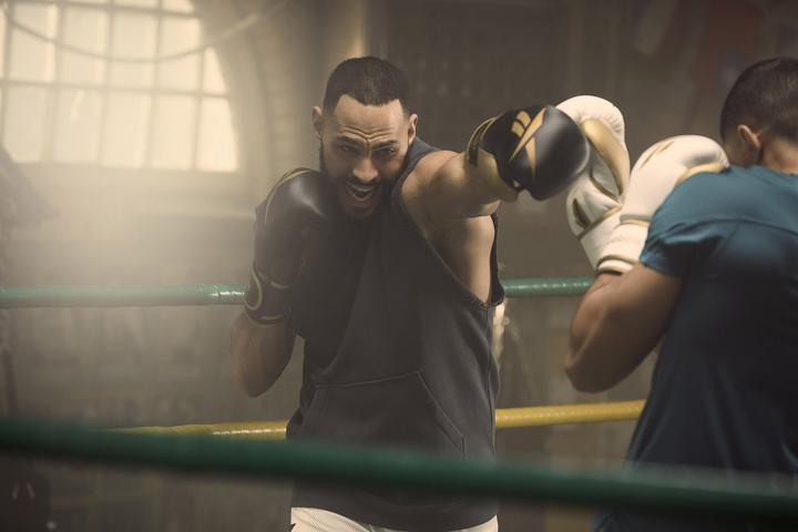 Produktbild Reebok Boxhandschuhe Pro Schwarz/Gold (10 OZ, 10)