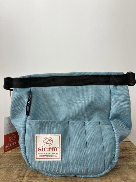 Actual product image Sierra Climbing Solid Bucket Eye Bird