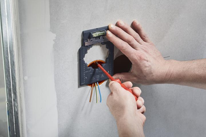 Produktbild wolfcraft 1 Markier- und Ausrichtschablone für HWD (9 cm)