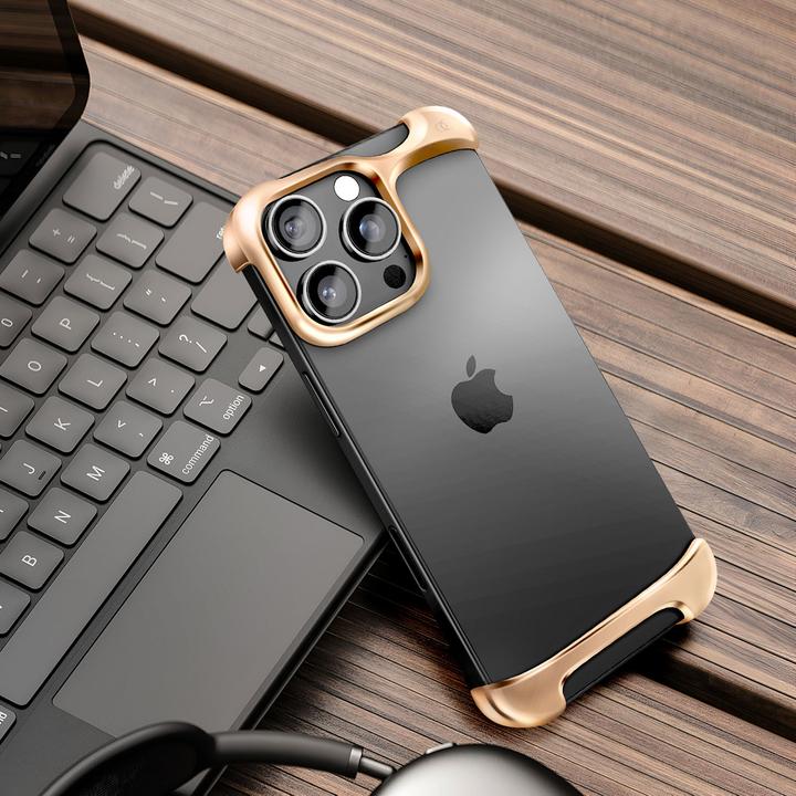 Actual product image Arc Pulse Ultra Hülle iPhone 16 Pro Max (Apple iPhone 16 Pro Max)