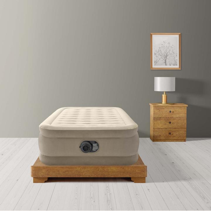 Immagine prodotto Intex Dura-Beam Deluxe Ultra Plush Queen (100 x 190 cm)