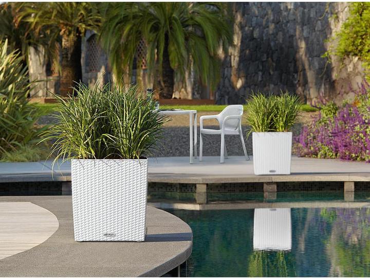 Actual product image Lechuza Flowerpot Cube Cottage 40 (40 x 39 x 40 cm)