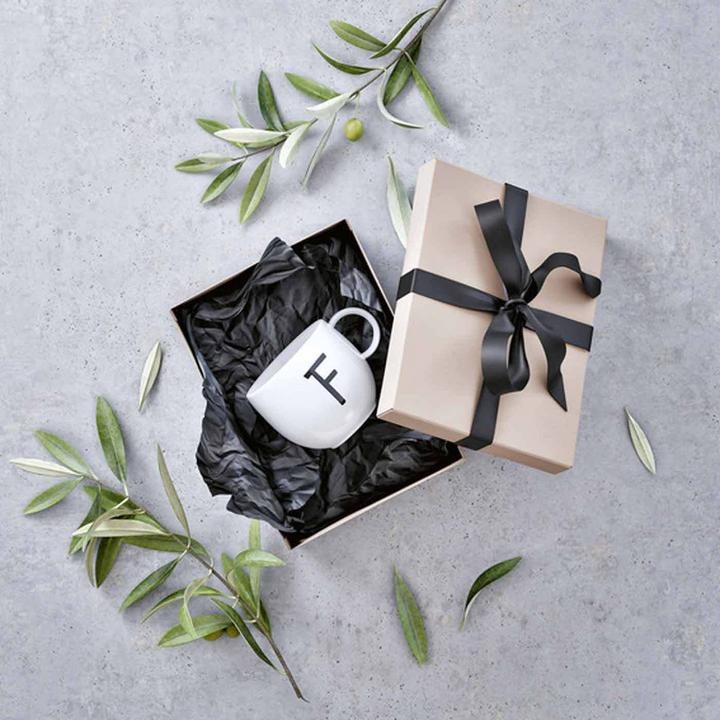 Produktbild Like. by Villeroy & Boch Letters (290 ml, 1 x)