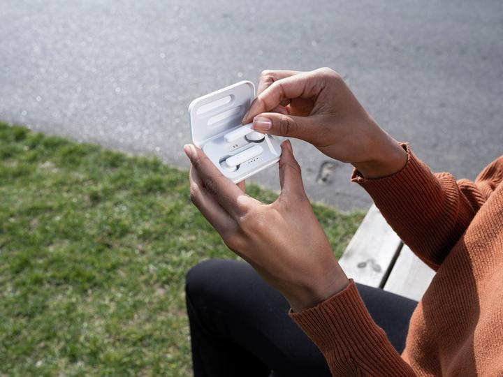 Produktbild Trust Primo Touch (Keine Geräuschunterdrückung, 12 h, Kabellos)