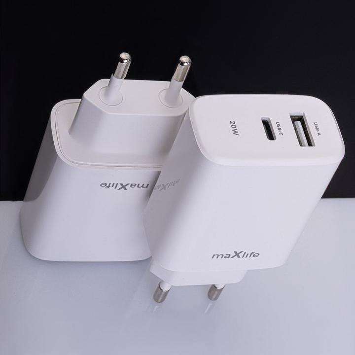 Produktbild Maxlife MXTC-10-20AC PD QC Ladegerät 1x USB-C 1x USB 20W weiss (20 W, 2 Ports)