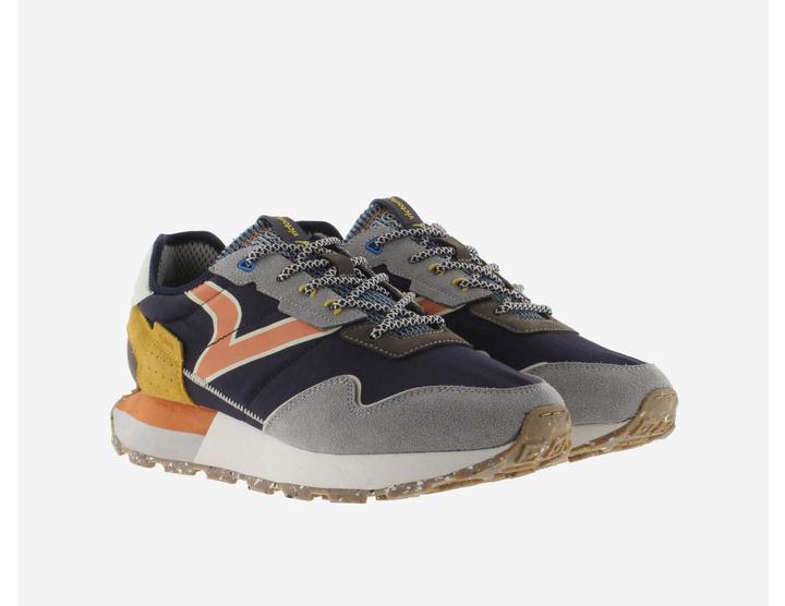 Actual product image Victoria Wing - Future Casual (43)