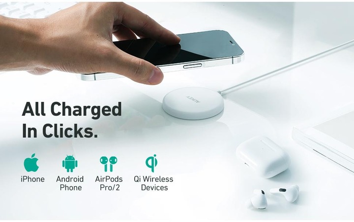Actual product image Aukey Aircore Magnetic Charger (15 W)