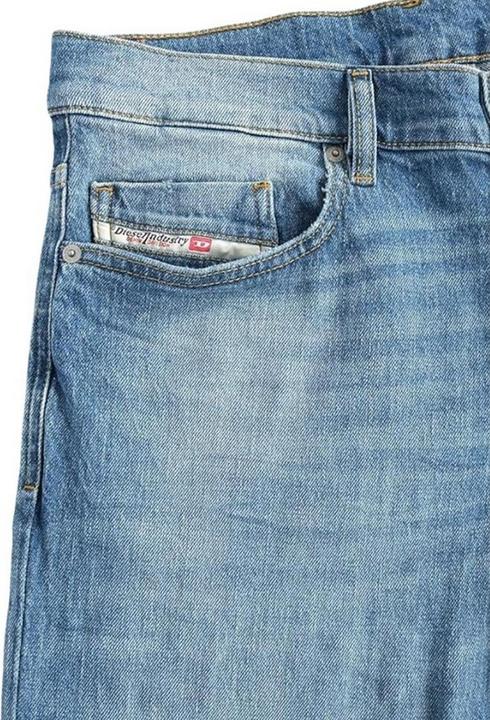 Actual product image Diesel Mens Tepphar-X Jeans (31)