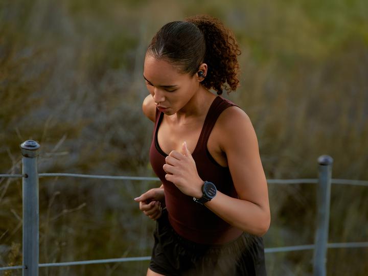 Produktbild Amazfit Active Max Black, W2556GL1N