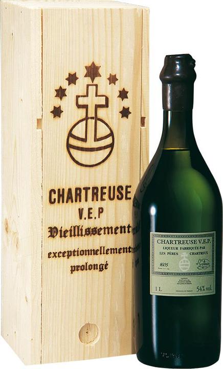 Actual product image Chartreuse Verte V.E.P Liqueur (1 x 100 cl)