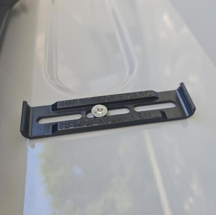 Produktbild 21CARS Klick Kennzeichenhalter Langformat (Front, Langformat)