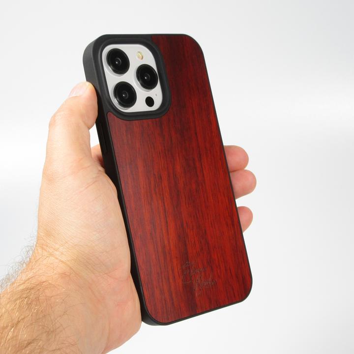 Actual product image Eleven Wood Hull Rosewood (Apple iPhone 14 Pro)