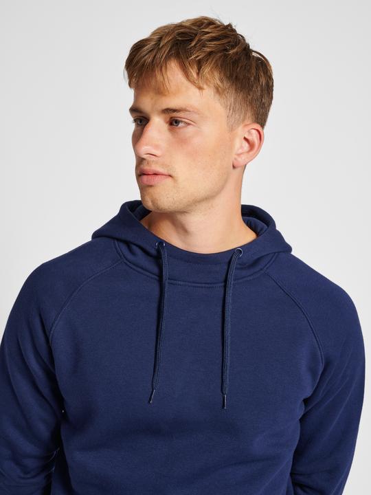 Actual product image hummel Red Heavy Hoodie (L)