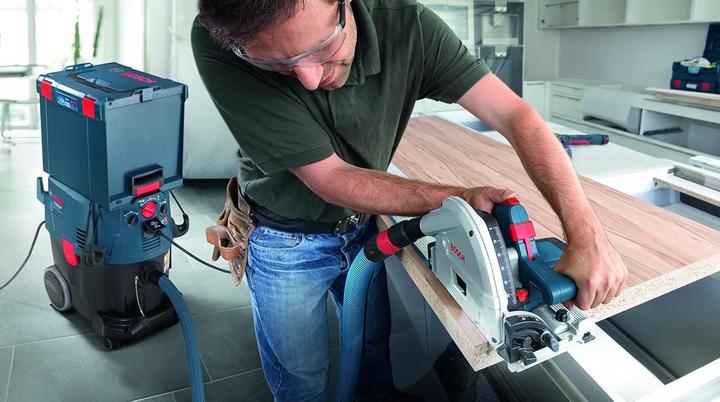 Produktbild Bosch Professional Tauchsäge GKT 55 GCE, im Karton