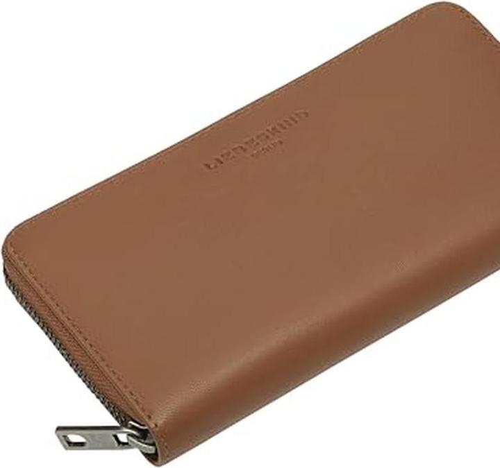 Produktbild Liebeskind Berlin Sally Wallet mit RFID-Schutz und mehreren Fächern für optimale Organisation