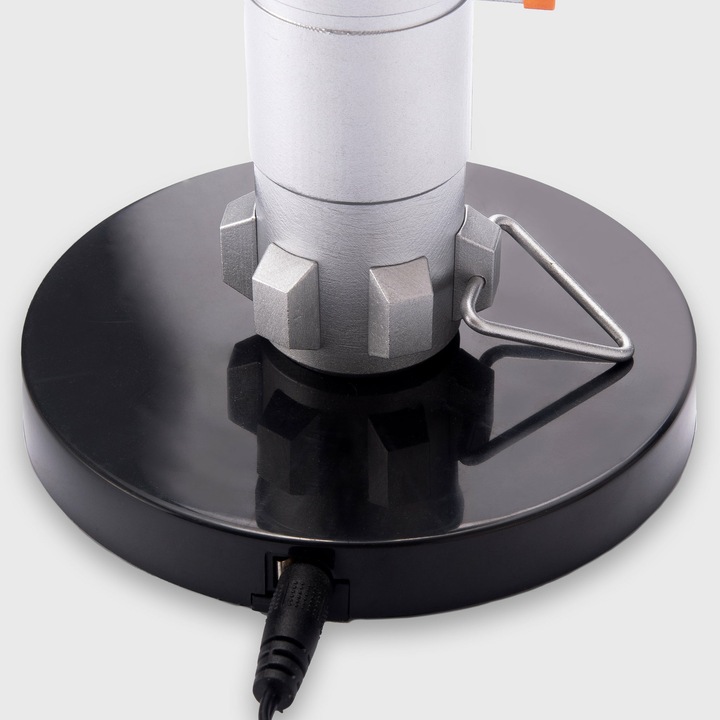 Image du produit Ukonic Ukon!c lampe de table Luke Skywalker sabre laser vert