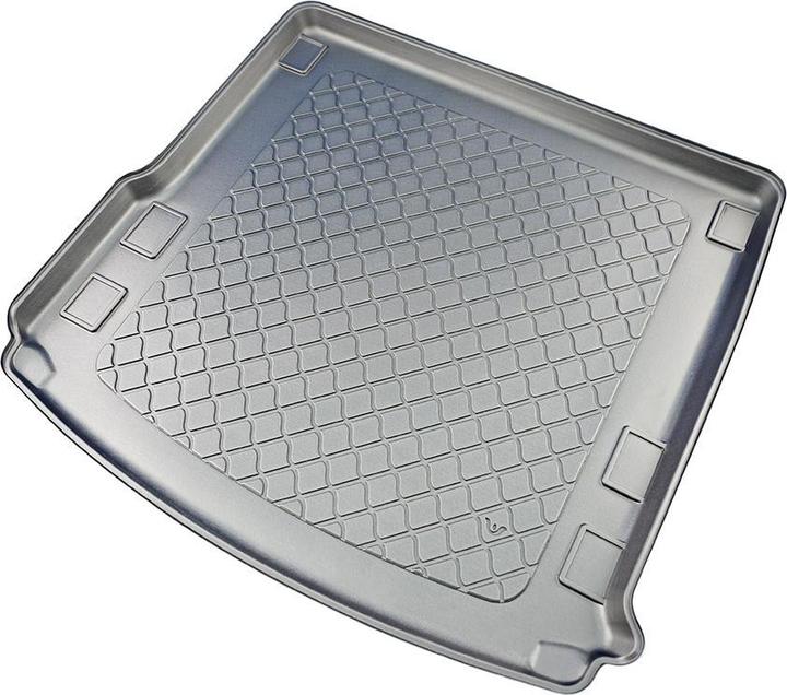 Actual product image Aristar Boot Pan for Range Rover Velar from 2020 to date