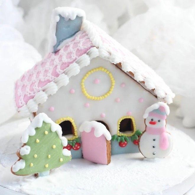 Produktbild MU Classic Lebkuchen Haus 3D Ausstechformen