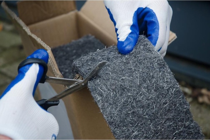Actual product image Knock Off Rat/mouse defence tape