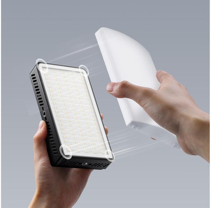 Image du produit Ulanzi LM P40RGB Portable Video Light 40W RGB (Lumière vidéo)